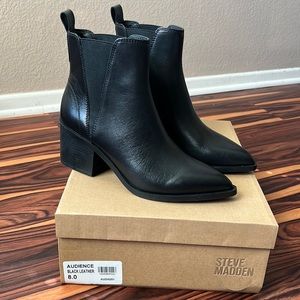 Steve Madden Audience Chelsea Boot